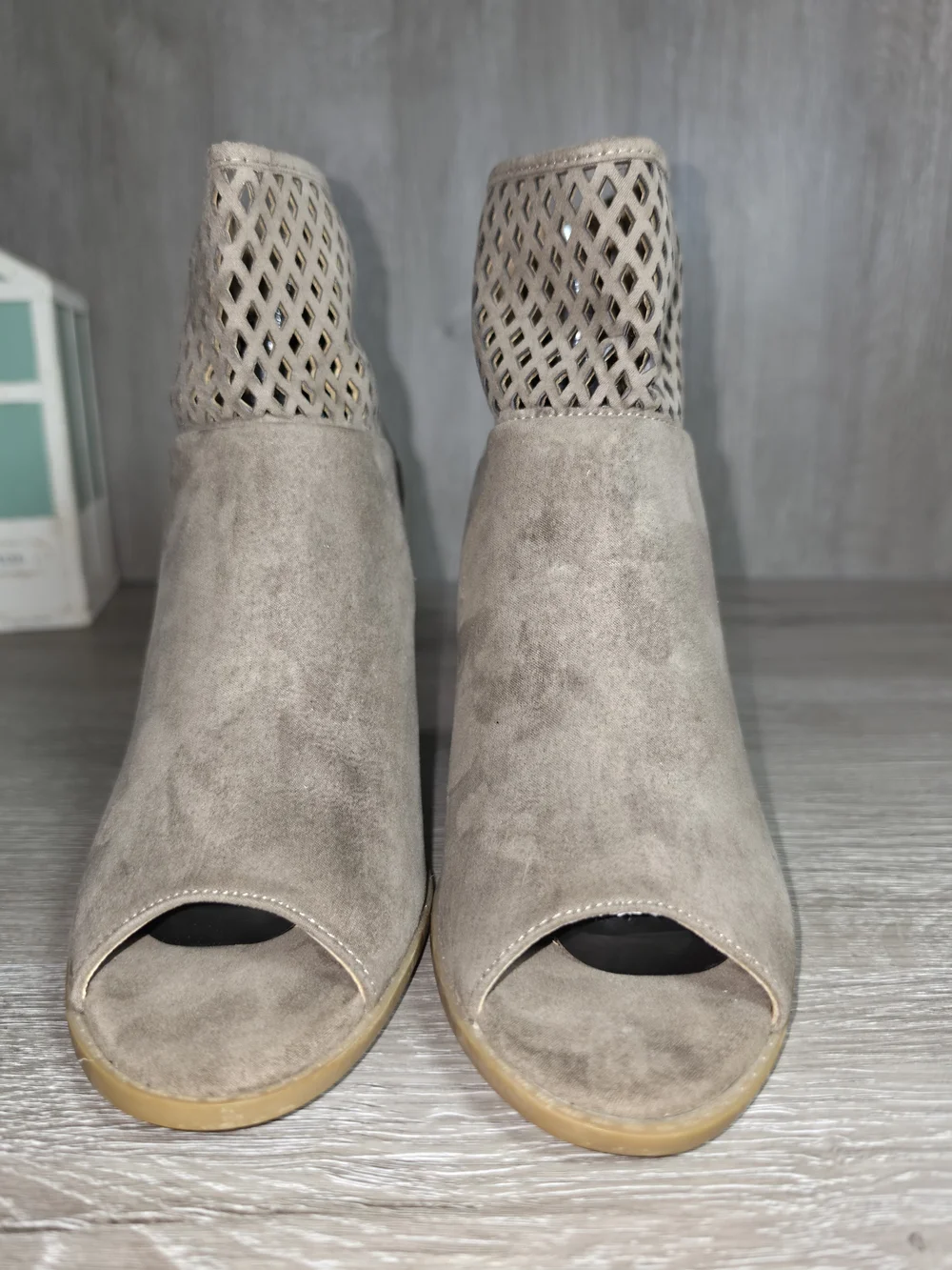 Report Rayce Women's Taupe Suede Peep-Toe Block Heel Booties Size 9.5